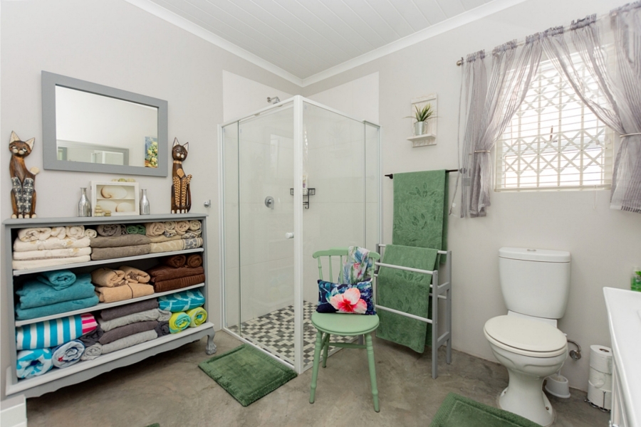 3 Bedroom Property for Sale in Britannia Bay Western Cape